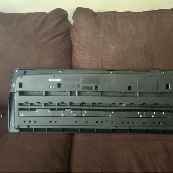 Casio Electric Piano Used a handful of times . Slight scratches on cornerCT-1100 - Picture 2 of 7